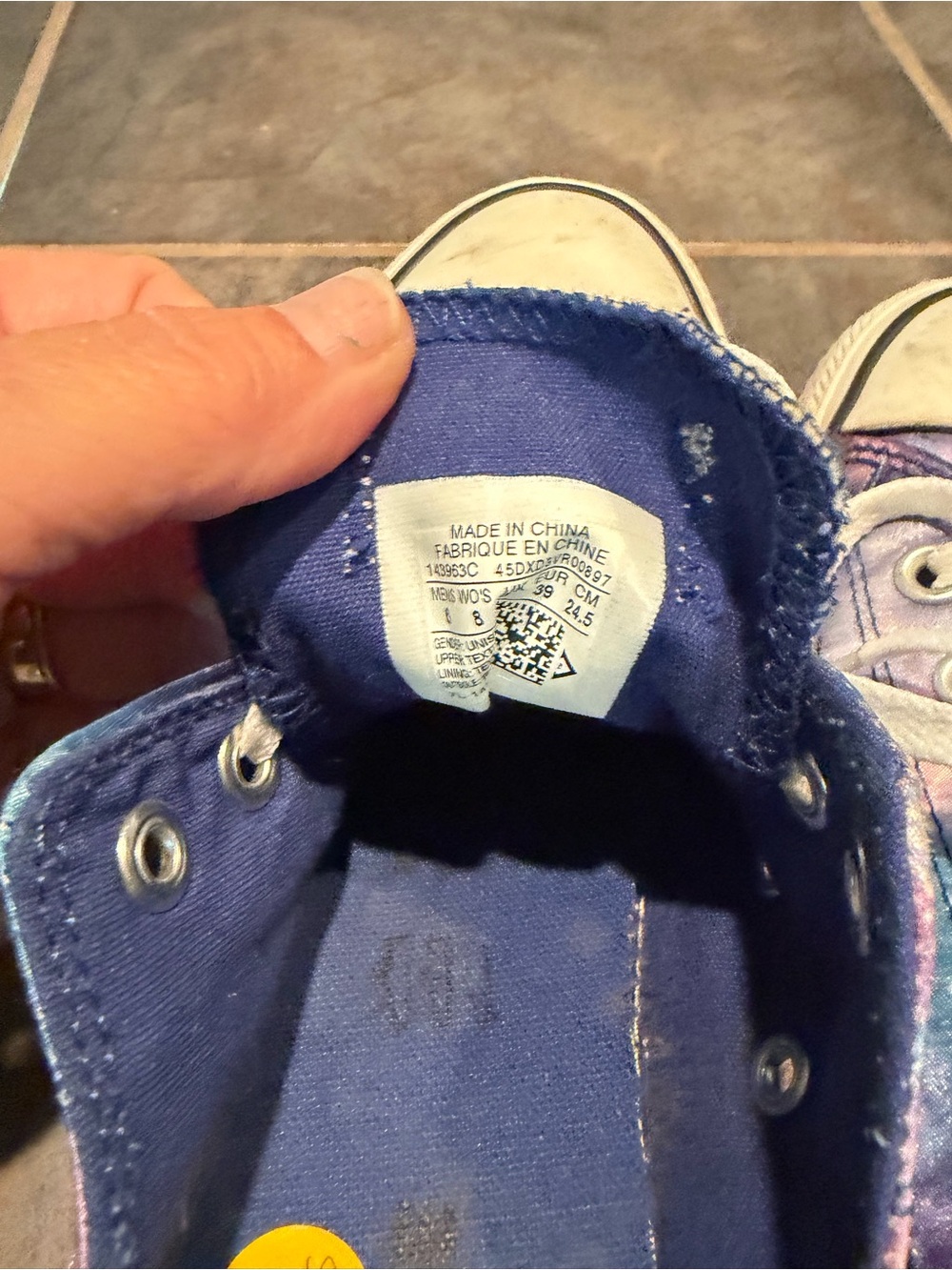 Converse Low-Top Sneakers - Purple Galaxy Print - Picture 5 of 10